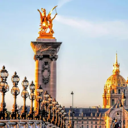 Elegant 2-bedroom In The Heart Of Paris' 8th Arrondissement Appartamento