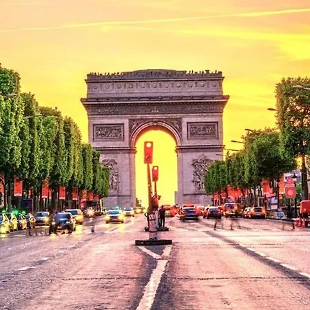Elegant 2-bedroom In The Heart Of Paris' 8th Arrondissement * Parigi